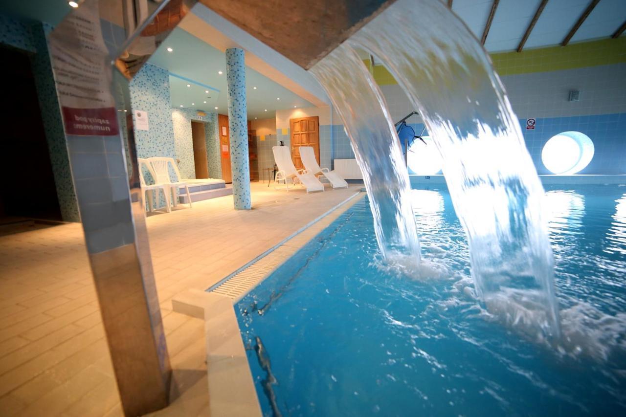 Dom Zdrojowy Diament Spa กชึชโบโว ภายนอก รูปภาพ